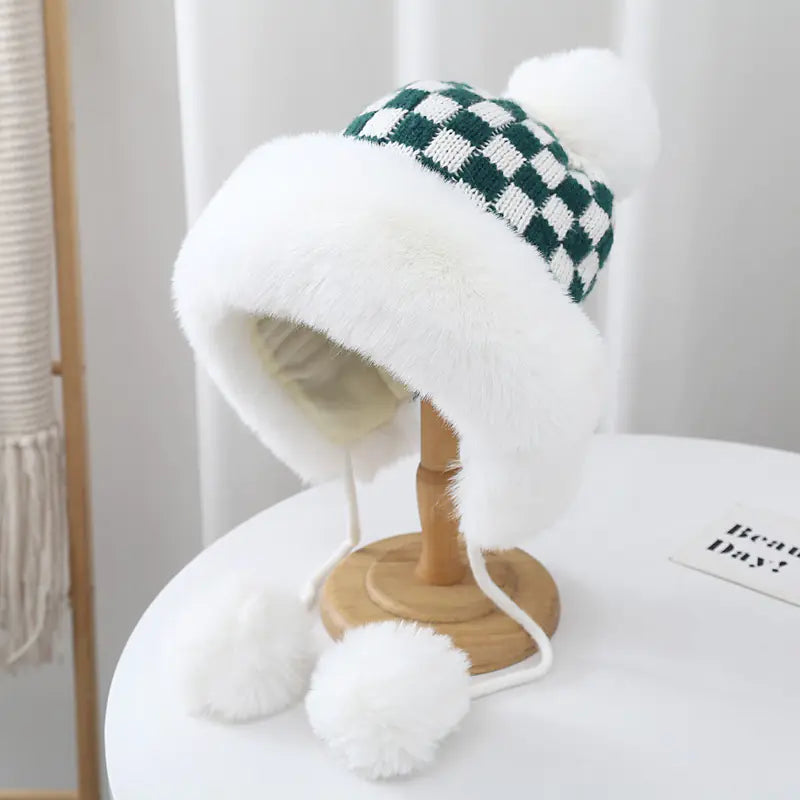 Checkerboard Fuzzy Lei