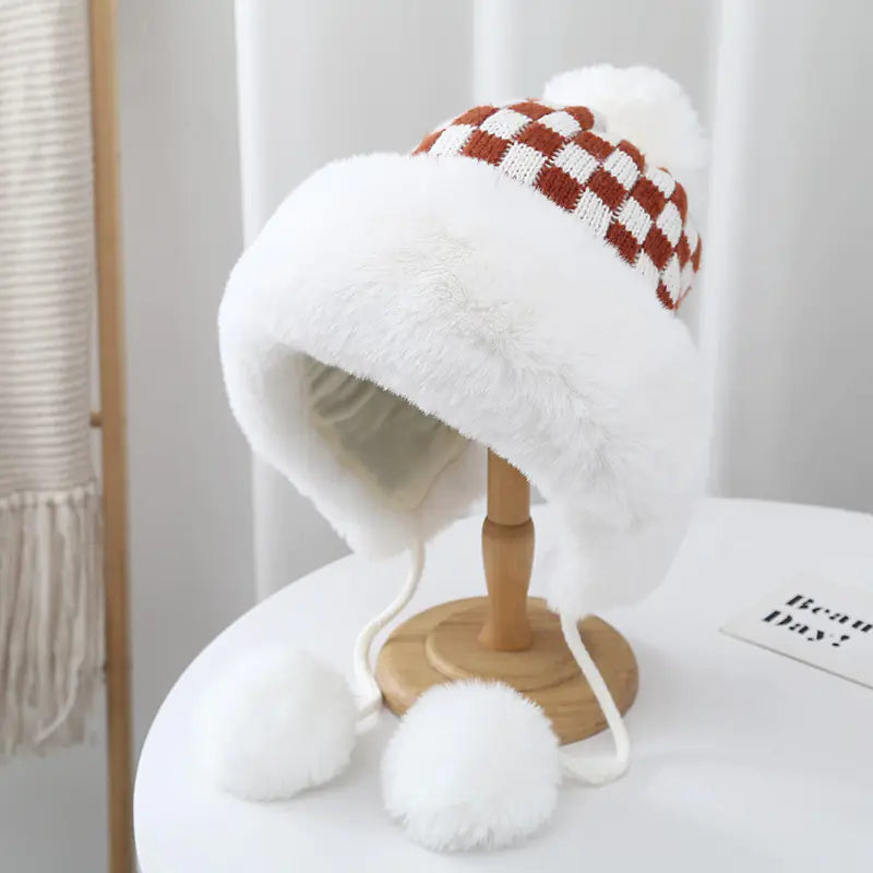 Checkerboard Fuzzy Lei